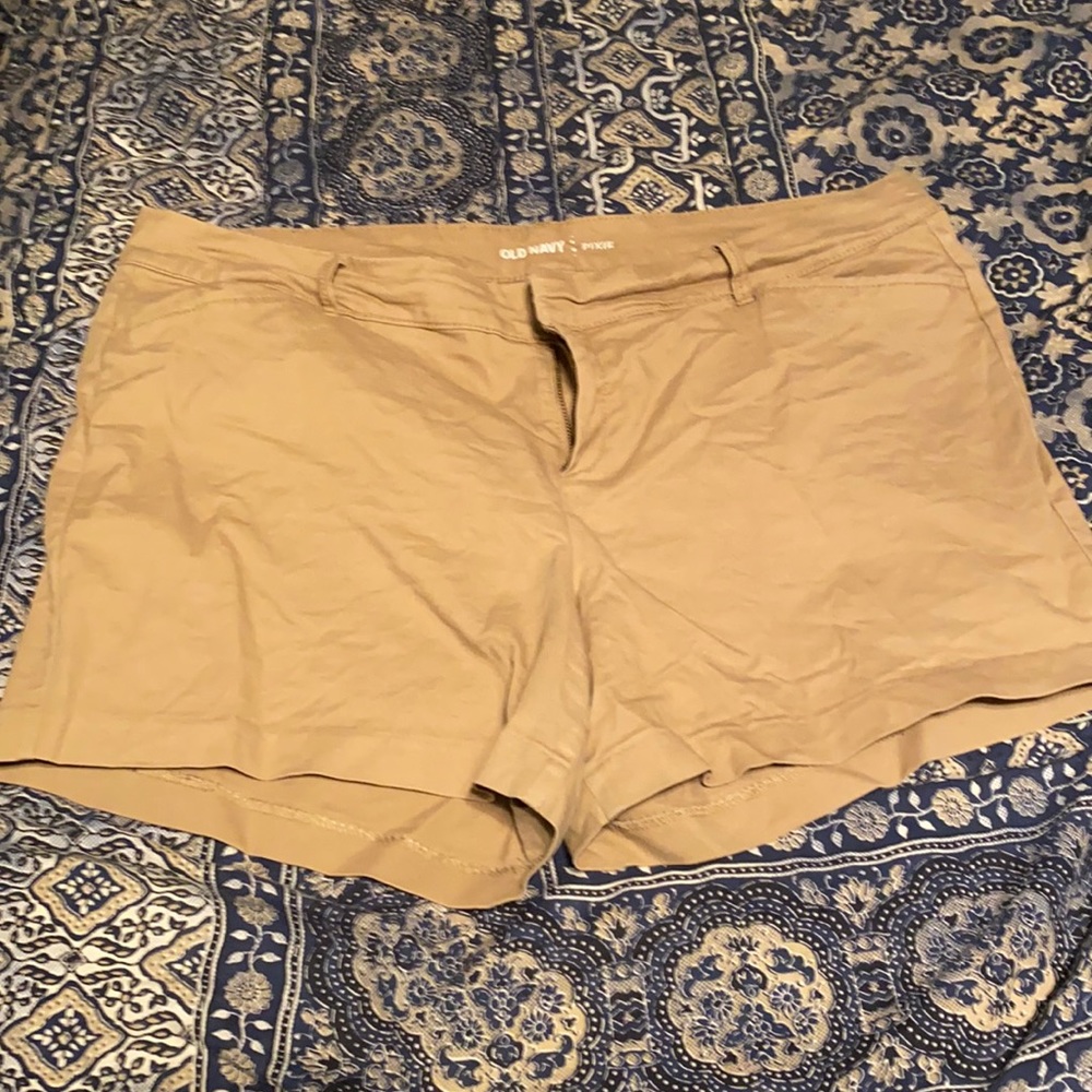 Khaki shorts